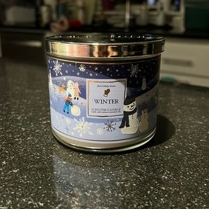 Bath and Body Works Winter scented candle